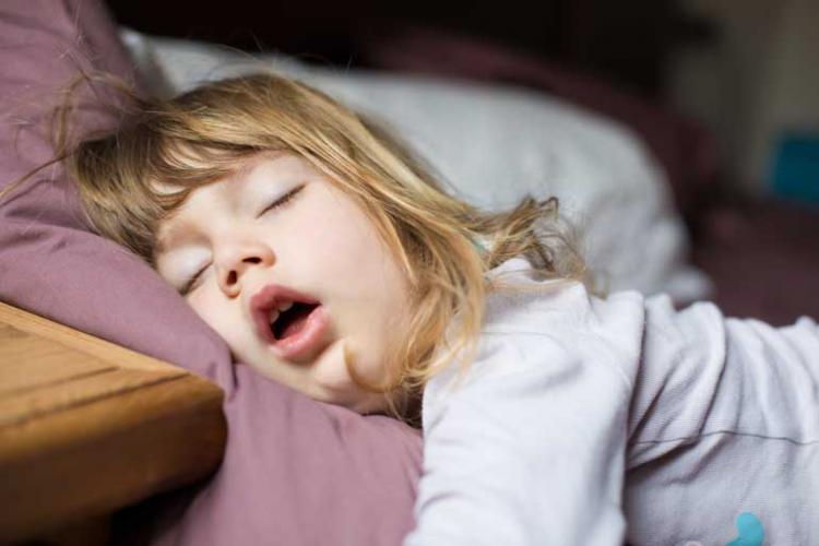 Tertidur Diatas Panggung